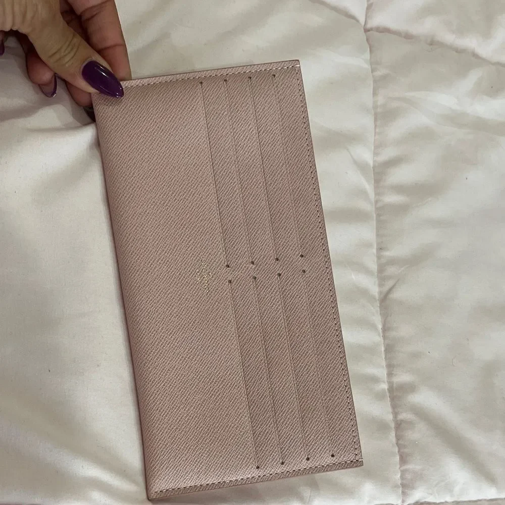 Louis Vuitton card insert